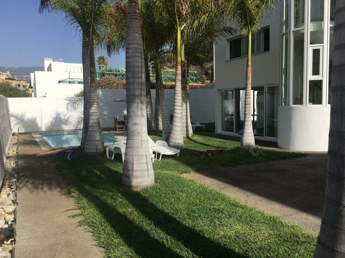 White House Suite Los Llanos De Aridane Exterior photo