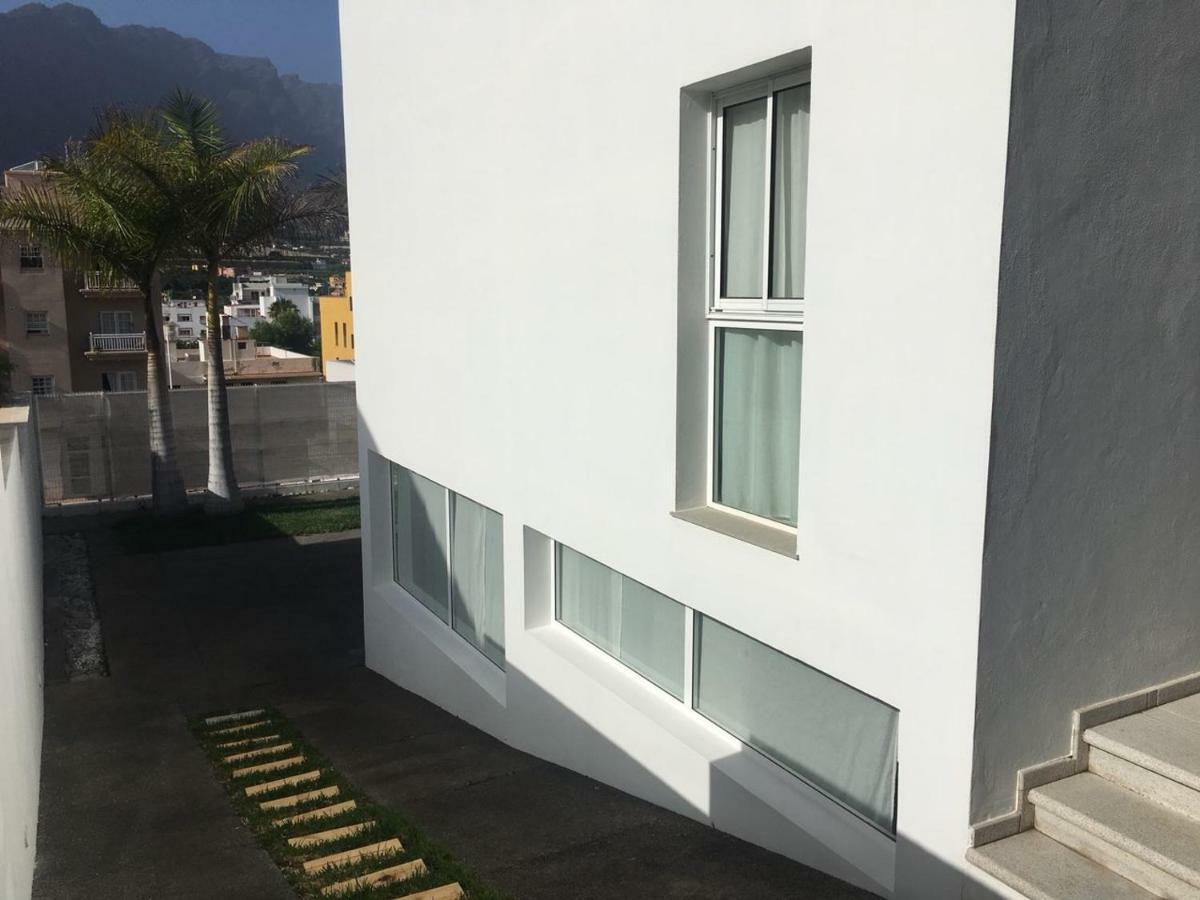 White House Suite Los Llanos De Aridane Exterior photo